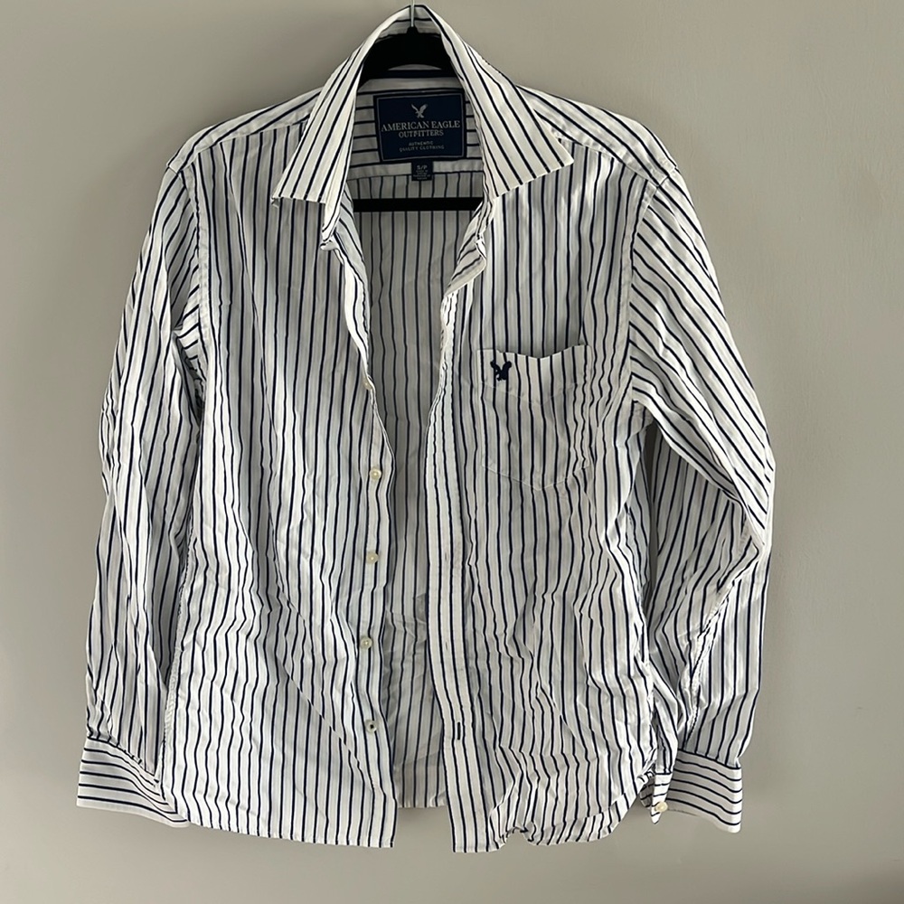 4/$15 Men’s American Eagle Striped Shirt